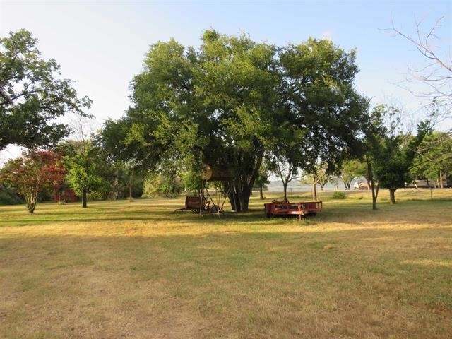 110 West Lakecrest Drive Bluffton, TX 78607 - Photo 36 of 45