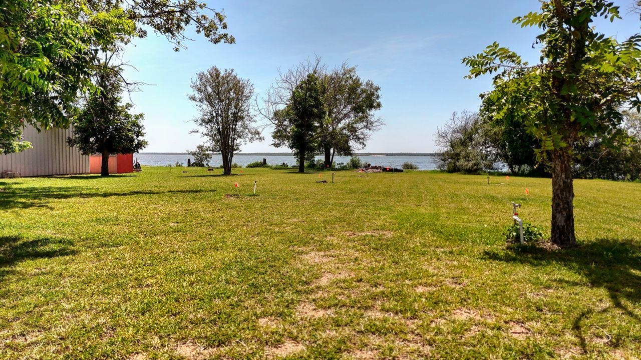 110 West Lakecrest Drive Bluffton, TX 78607 - Photo 39 of 45