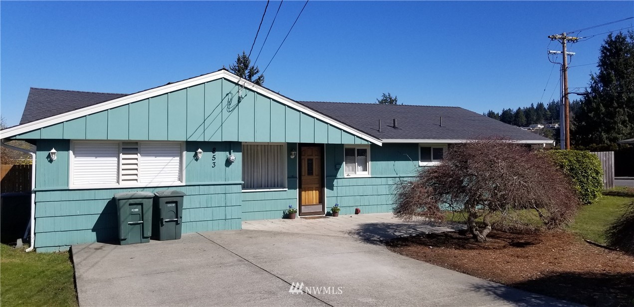 853 Daley Street Edmonds, WA 98020 - Photo 2 of 17 Gallery Image 2