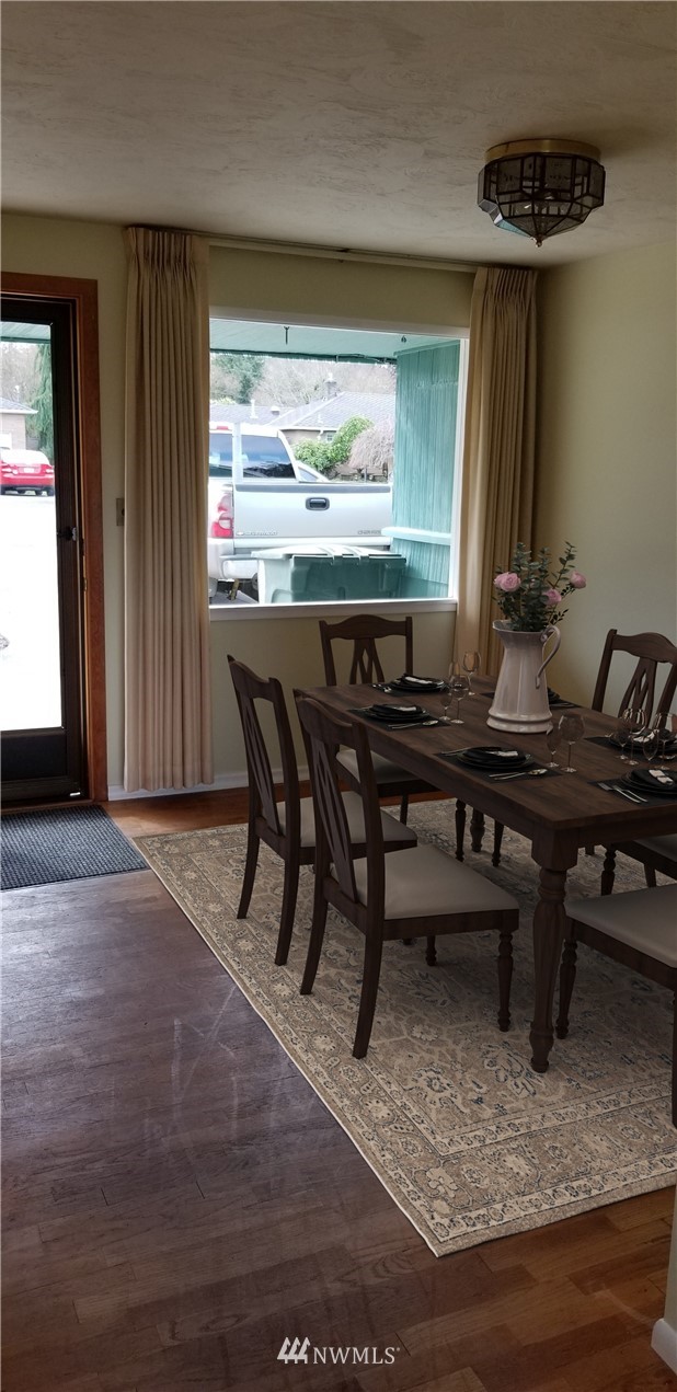 853 Daley Street Edmonds, WA 98020 - Photo 11 of 17 Gallery Image 11