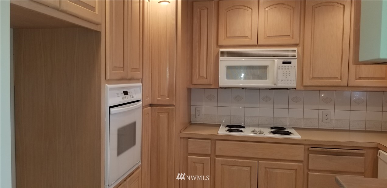 853 Daley Street Edmonds, WA 98020 - Photo 15 of 17 Gallery Image 15