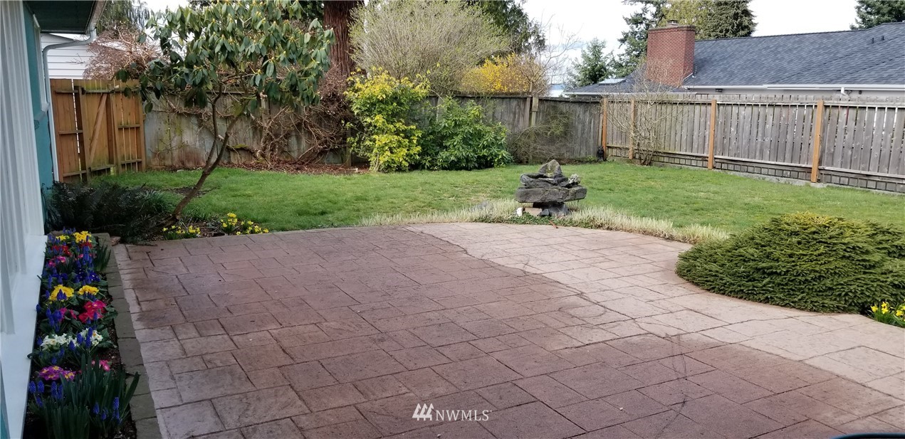 853 Daley Street Edmonds, WA 98020 - Photo 7 of 17 Gallery Image 7