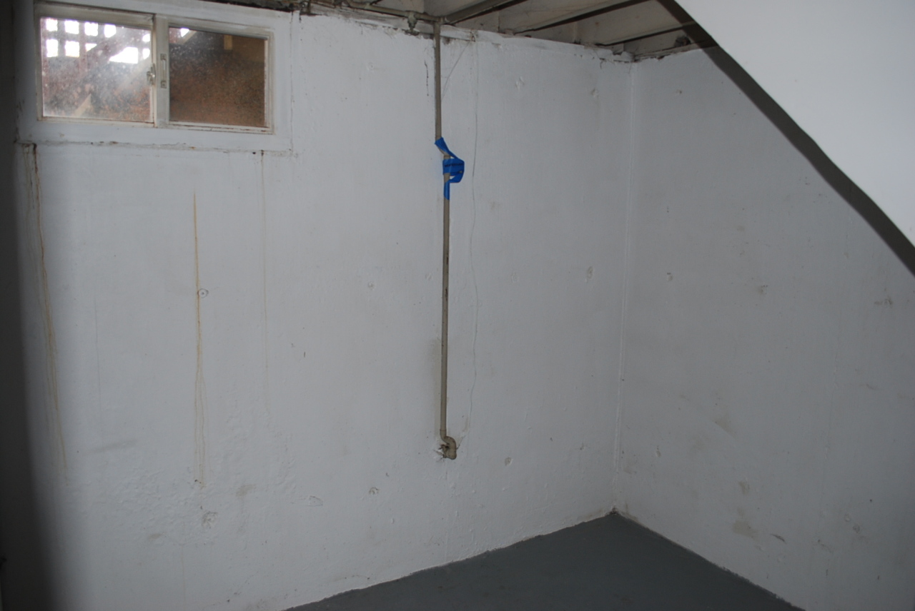 5321 Palm Valley Road Roanoke, VA 24019 - Photo 32 of 43 Storage Area