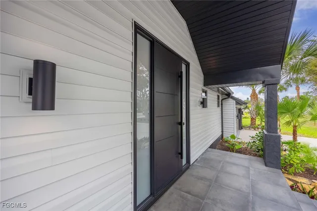 $1,099,000 | 185 Palm River Boulevard, Naples, FL 34110