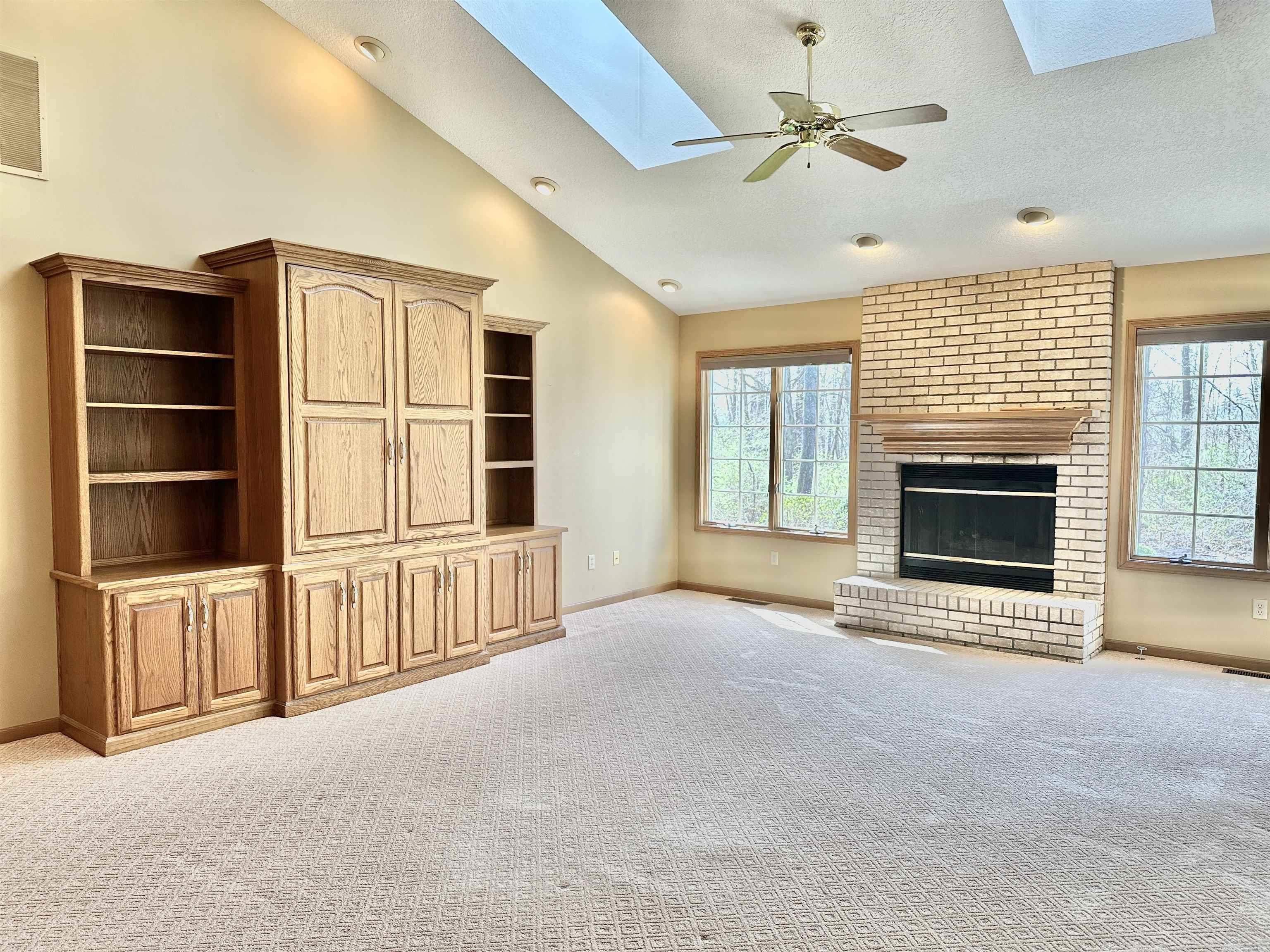 7331 Inverness Cmns Fort Wayne, IN 46804 - Photo 7 of 36 Gallery Image 7