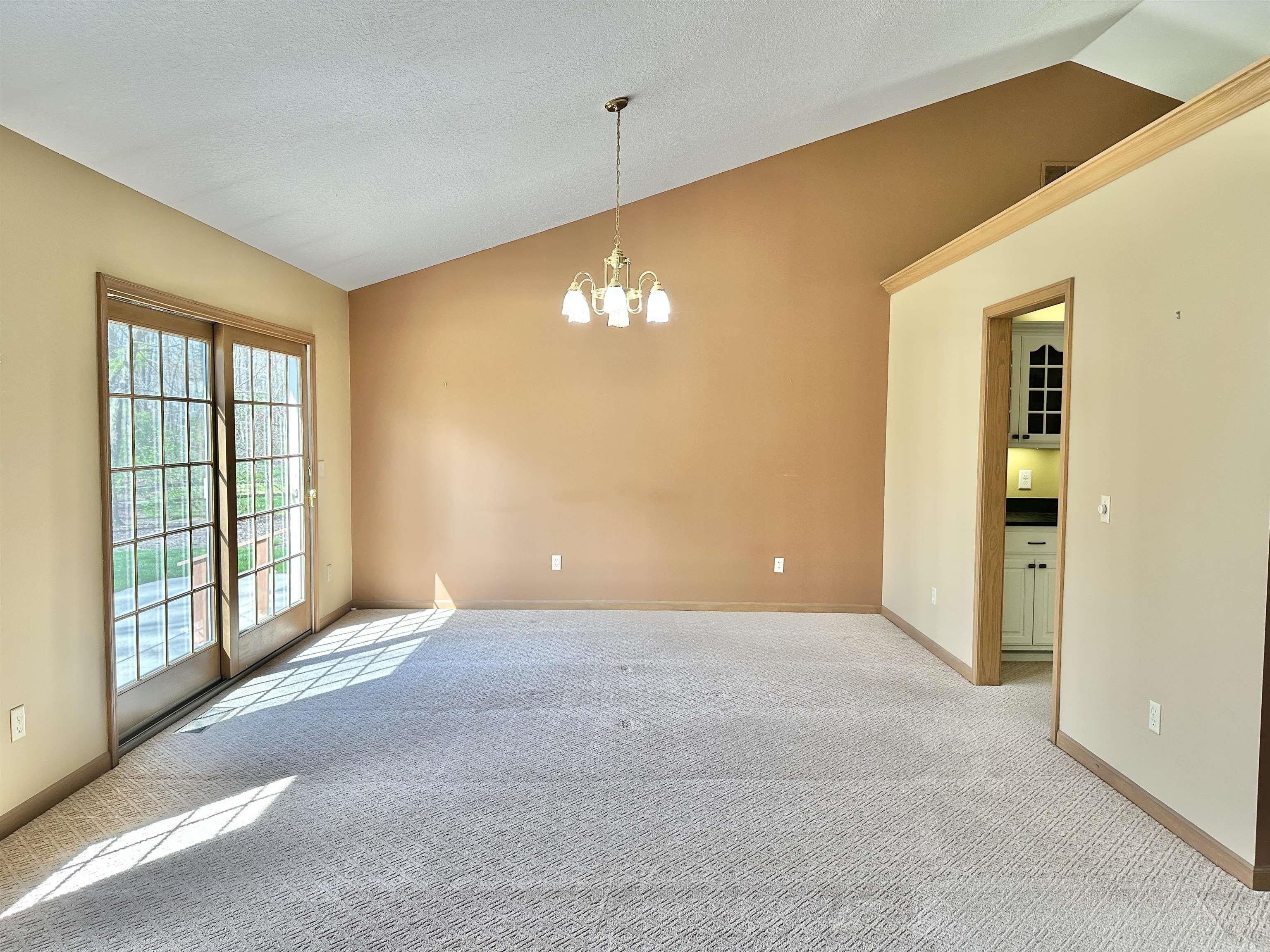 7331 Inverness Cmns Fort Wayne, IN 46804 - Photo 9 of 36 Gallery Image 9