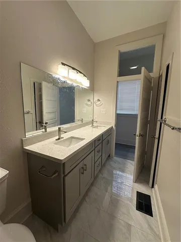 $2,950 | 810 Broadway Street, New Orleans, LA 70118