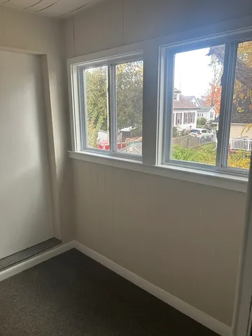 $1,800 | 17 Abington Street, Unit 2, Worcester, MA 01603