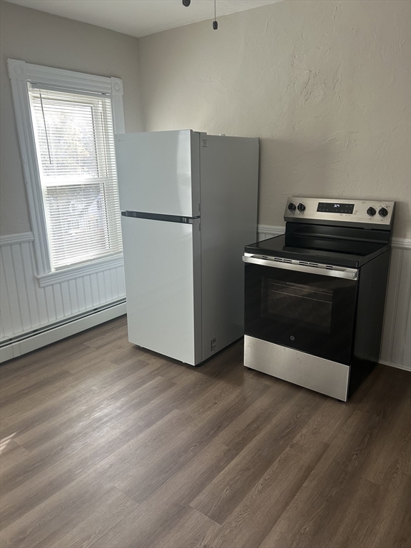 17 Abington Street, Unit 3 Worcester, MA 01603 - Photo 5 of 23