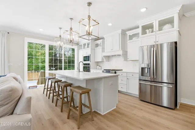 $899,900 | 4052 Heron Drive, Farmingdale, NJ 07727