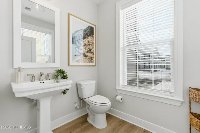 $899,900 | 4052 Heron Drive, Farmingdale, NJ 07727