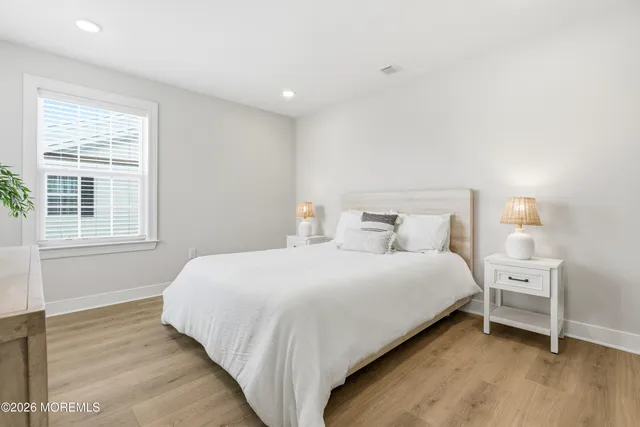 $899,900 | 4052 Heron Drive, Farmingdale, NJ 07727