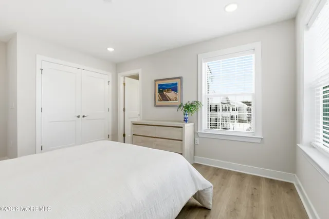 $899,900 | 4052 Heron Drive, Farmingdale, NJ 07727