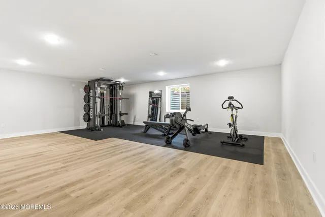 $899,900 | 4052 Heron Drive, Farmingdale, NJ 07727