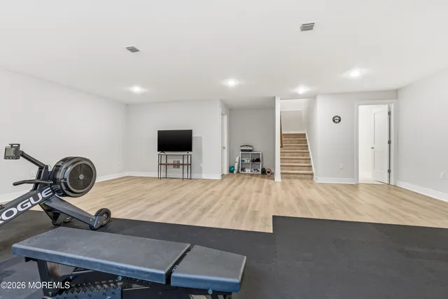 $899,900 | 4052 Heron Drive, Farmingdale, NJ 07727