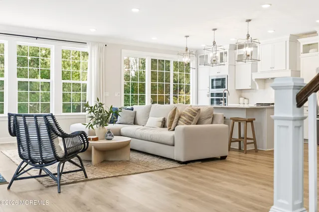 $899,900 | 4052 Heron Drive, Farmingdale, NJ 07727