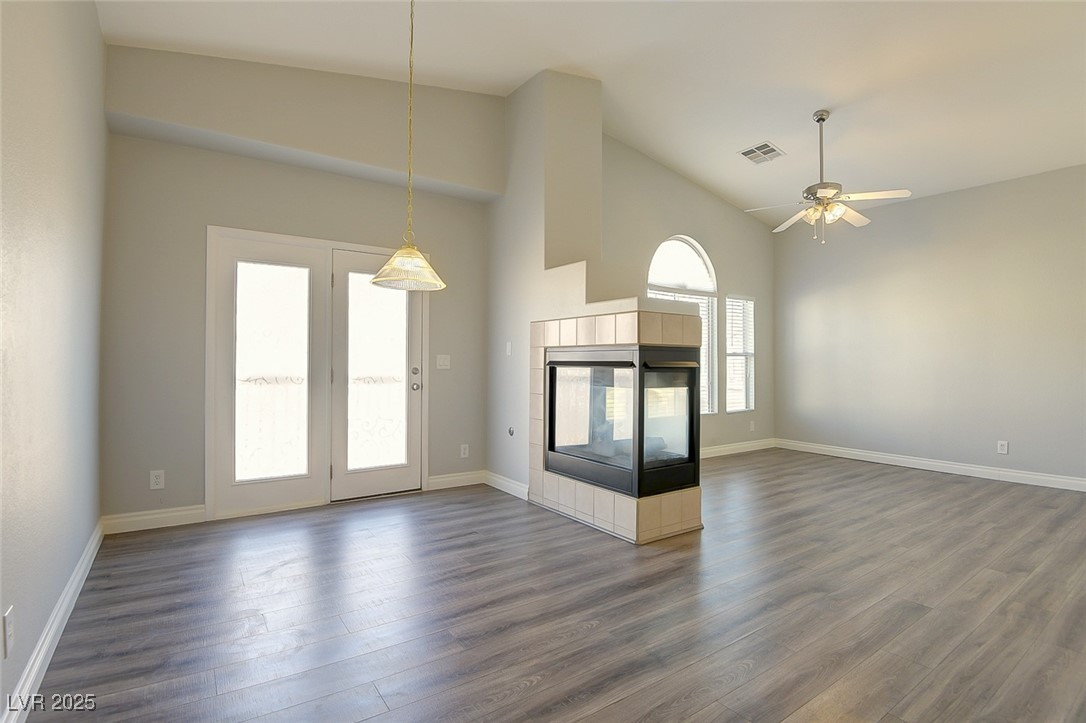 1593 Ward Frontier Lane Henderson, NV 89002 - Photo 3 of 11