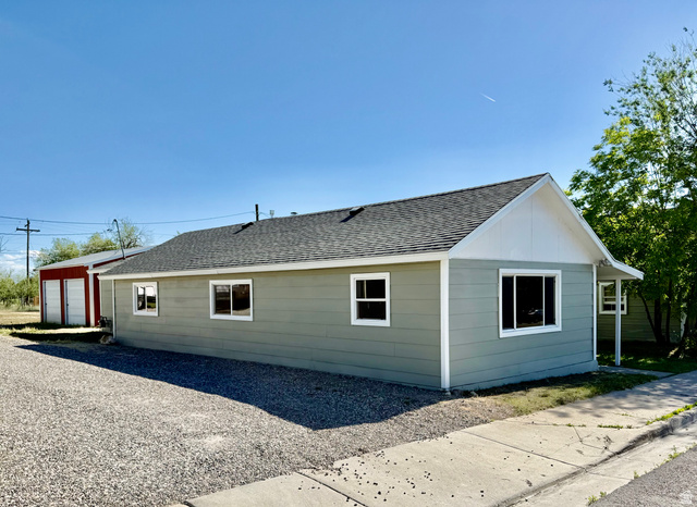 255 West Main Street Mount Pleasant, UT 84647 - Photo 1 of 35 Single-story residence featuring light green siding and white trim