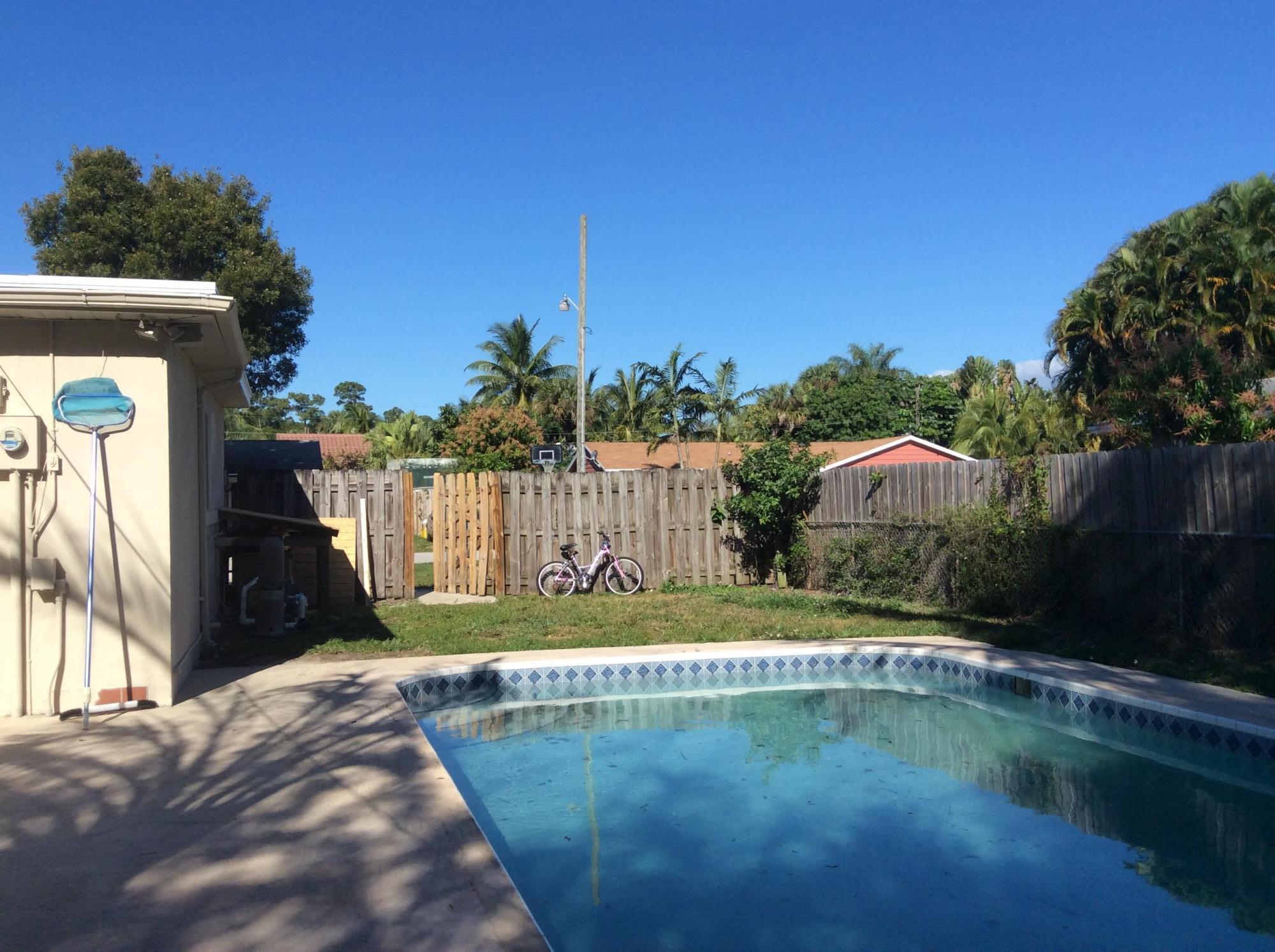 1140 Cheryl Road Haverhill, FL 33417 - Photo 18 of 19 IMG_1245