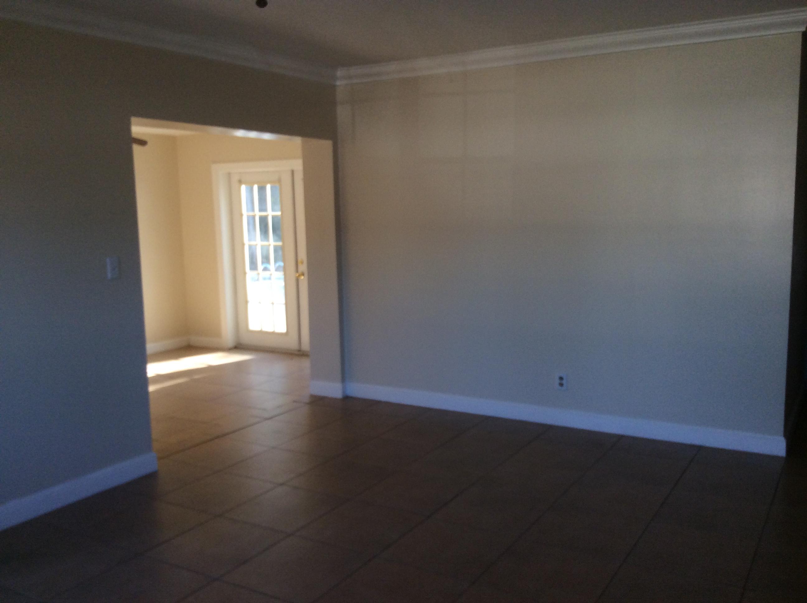 1140 Cheryl Road Haverhill, FL 33417 - Photo 4 of 19 IMG_1231