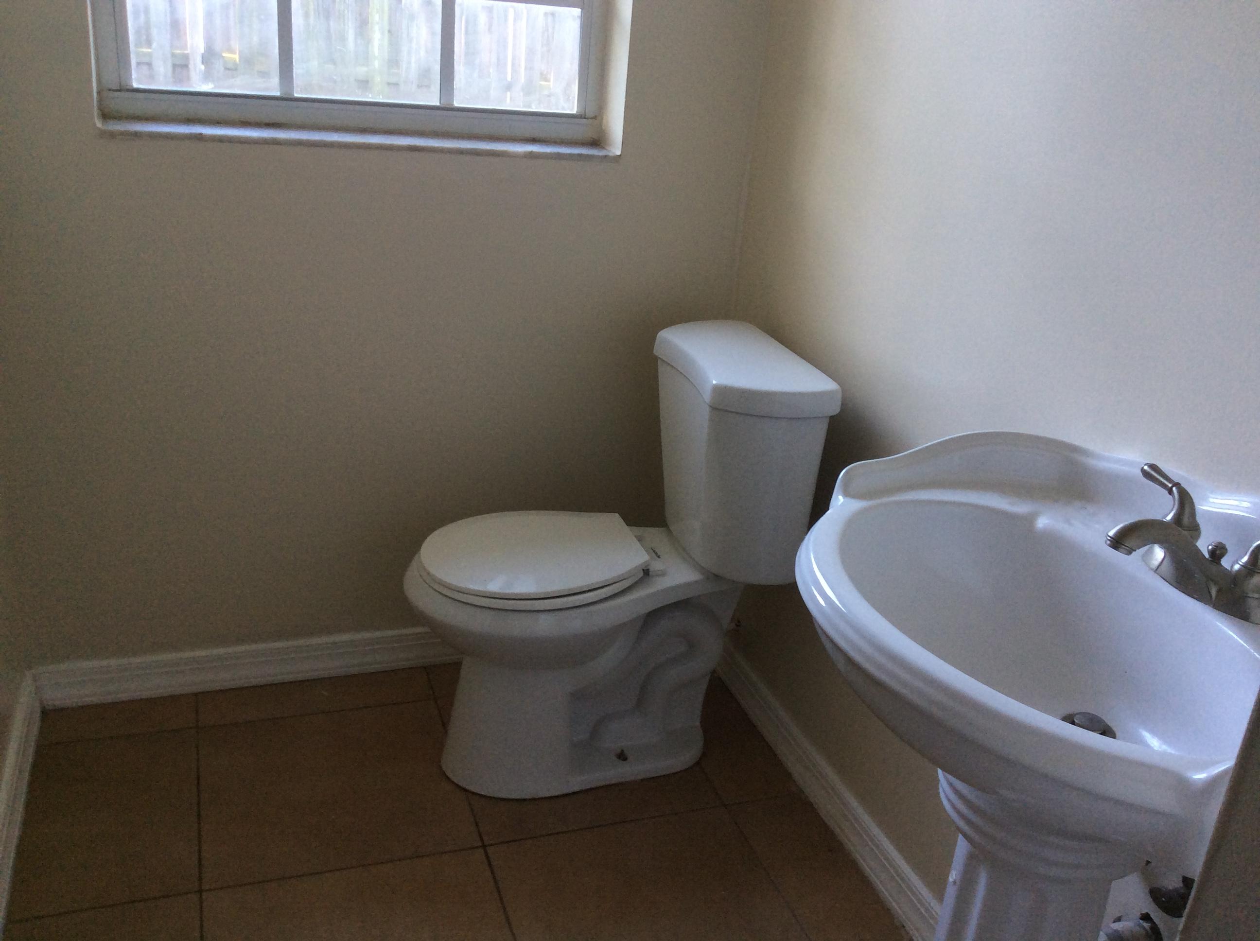 1140 Cheryl Road Haverhill, FL 33417 - Photo 8 of 19 IMG_1235