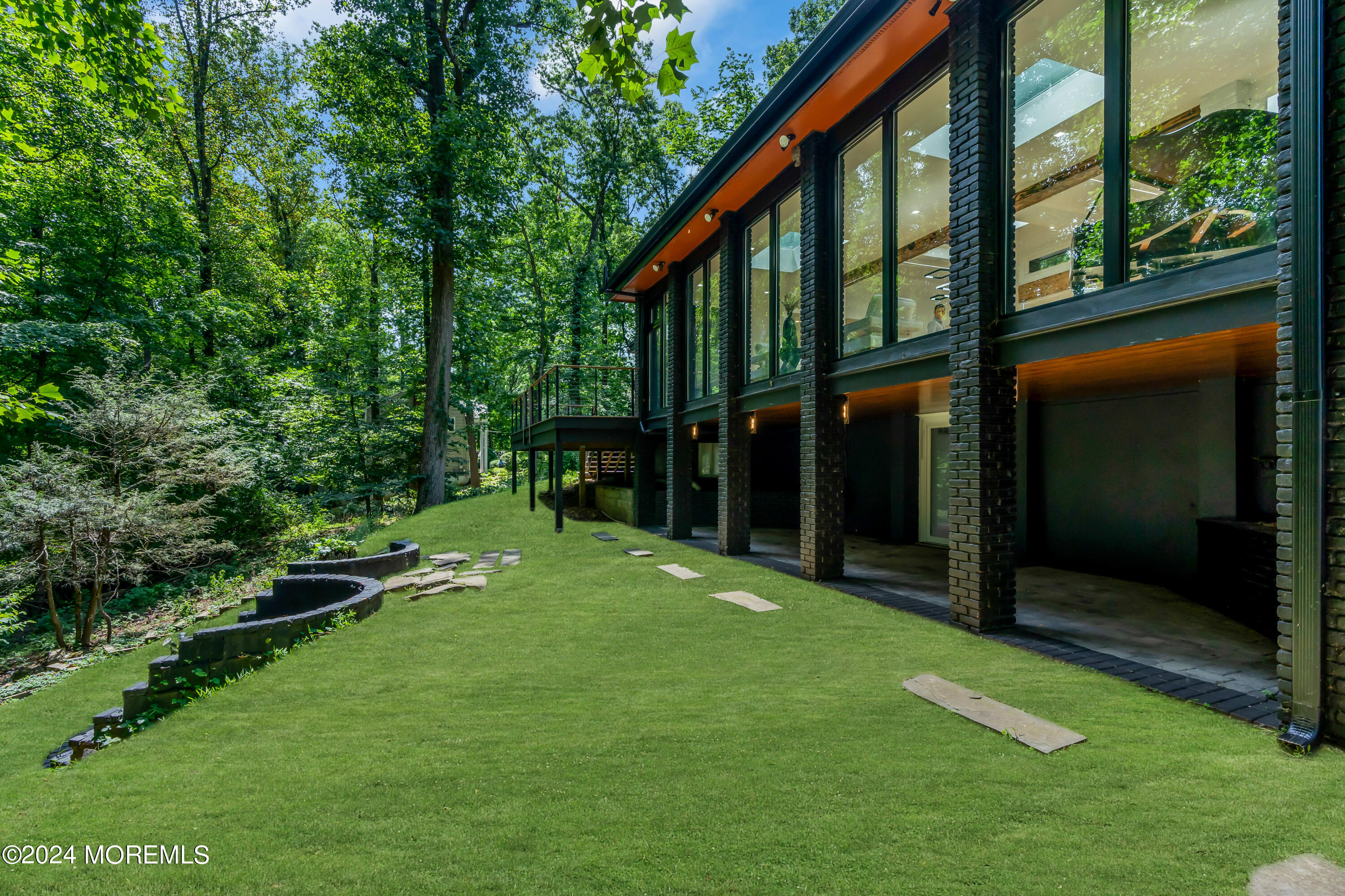 524 Ridge Road Watchung, NJ 07069 - Photo 80 of 100 084__dsc9067-1_397