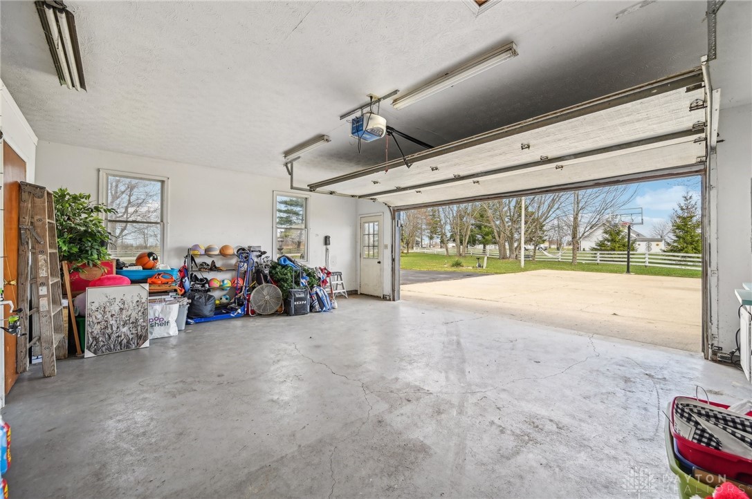 5961 Rogers Road Jamestown, OH 45335 - Photo 28 of 39