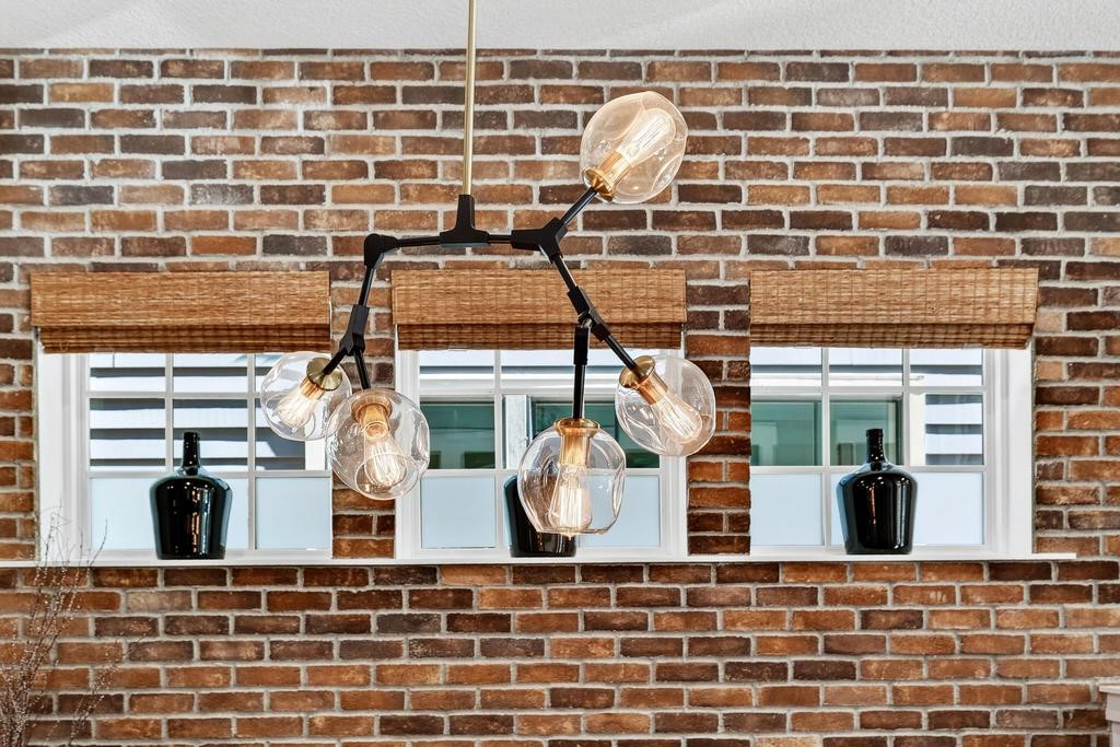 123 South 3rd Street Fernandina Beach, FL 32034 - Photo 17 of 61 Natural woven shades