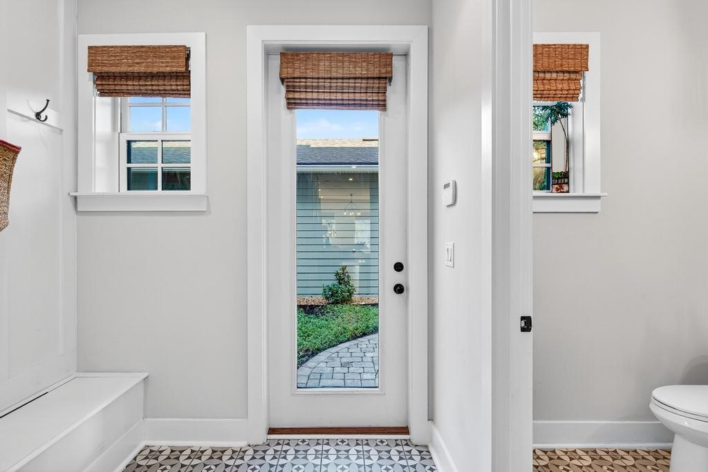 123 South 3rd Street Fernandina Beach, FL 32034 - Photo 22 of 61 Owner's entry from garage