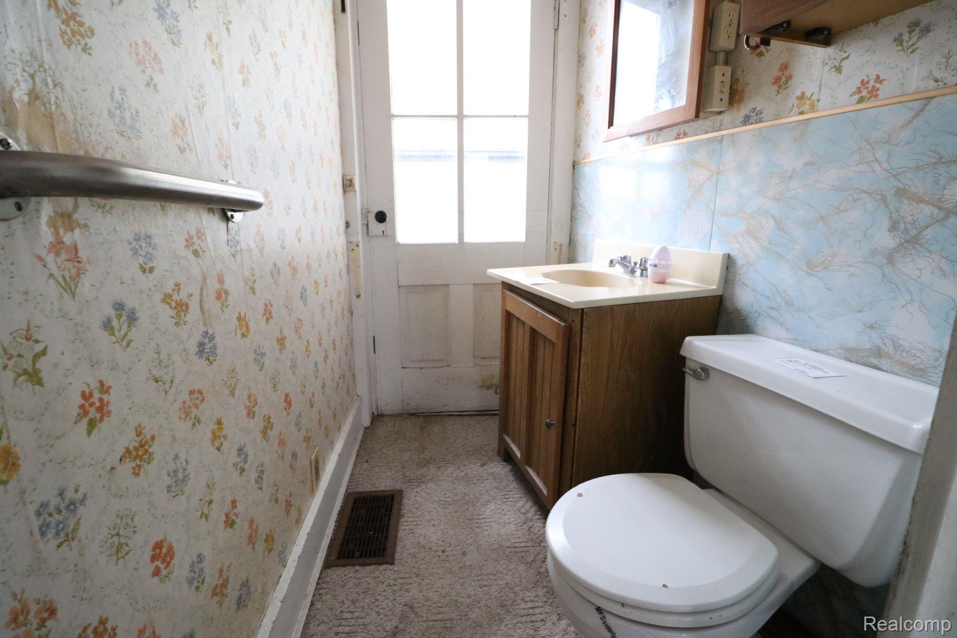4005 Peters Road Columbiaville, MI 48421 - Photo 14 of 18 Gallery Image 14