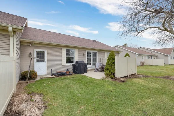 $225,000 | 1408-2 Kentfield Way, Goshen, IN 46526