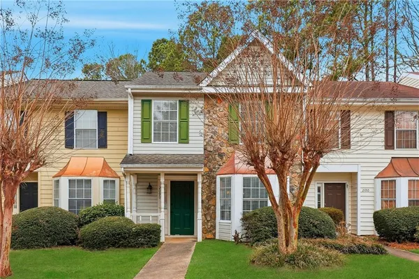 $269,000 | 2090 Fairways Court, Kennesaw, GA 30144
