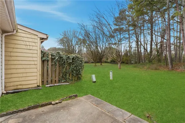 $269,000 | 2090 Fairways Court, Kennesaw, GA 30144