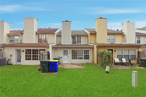 $269,000 | 2090 Fairways Court, Kennesaw, GA 30144