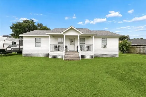 $199,900 | 444 West Harding Street, Destrehan, LA 70047