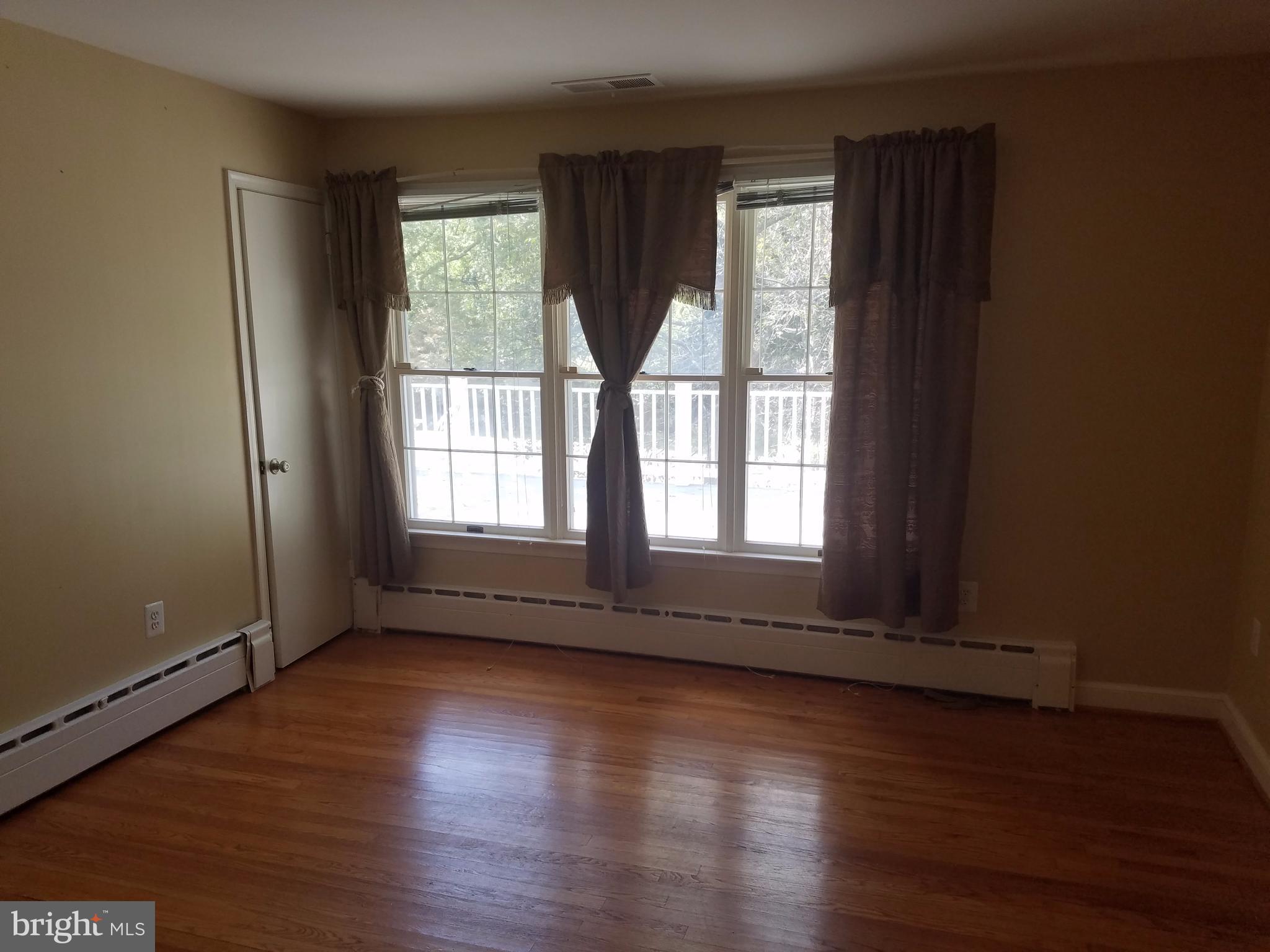 11290 South Glen Road Potomac, MD 20854 - Photo 14 of 25 Interior (General)