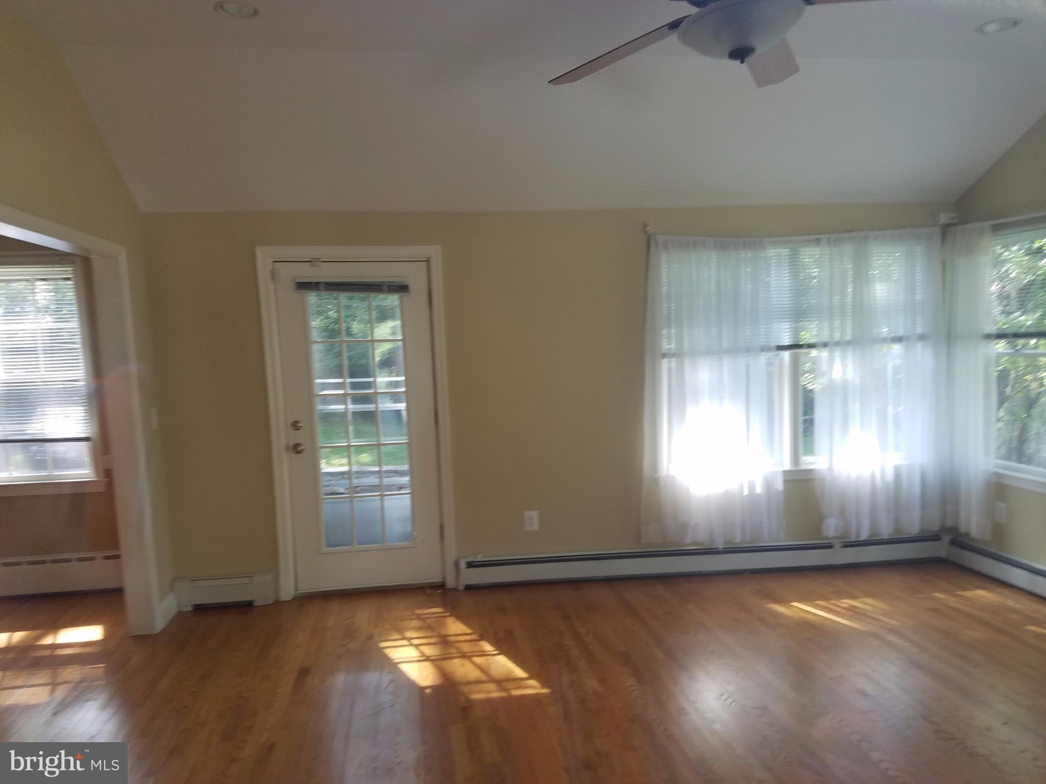 11290 South Glen Road Potomac, MD 20854 - Photo 24 of 25 Interior (General)