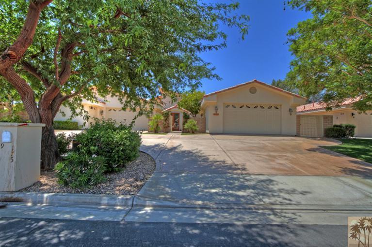 79175 Bermuda Dunes Drive Bermuda Dunes, CA 92203 - Photo 3 of 21 a front view of a house with a yard
