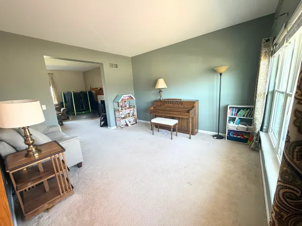 $445,000 | 1715 Brighton Lane, Plainfield, IL 60586