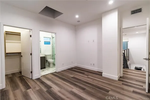 $5,800 | 2152 South West View Street, Los Angeles, CA 90016