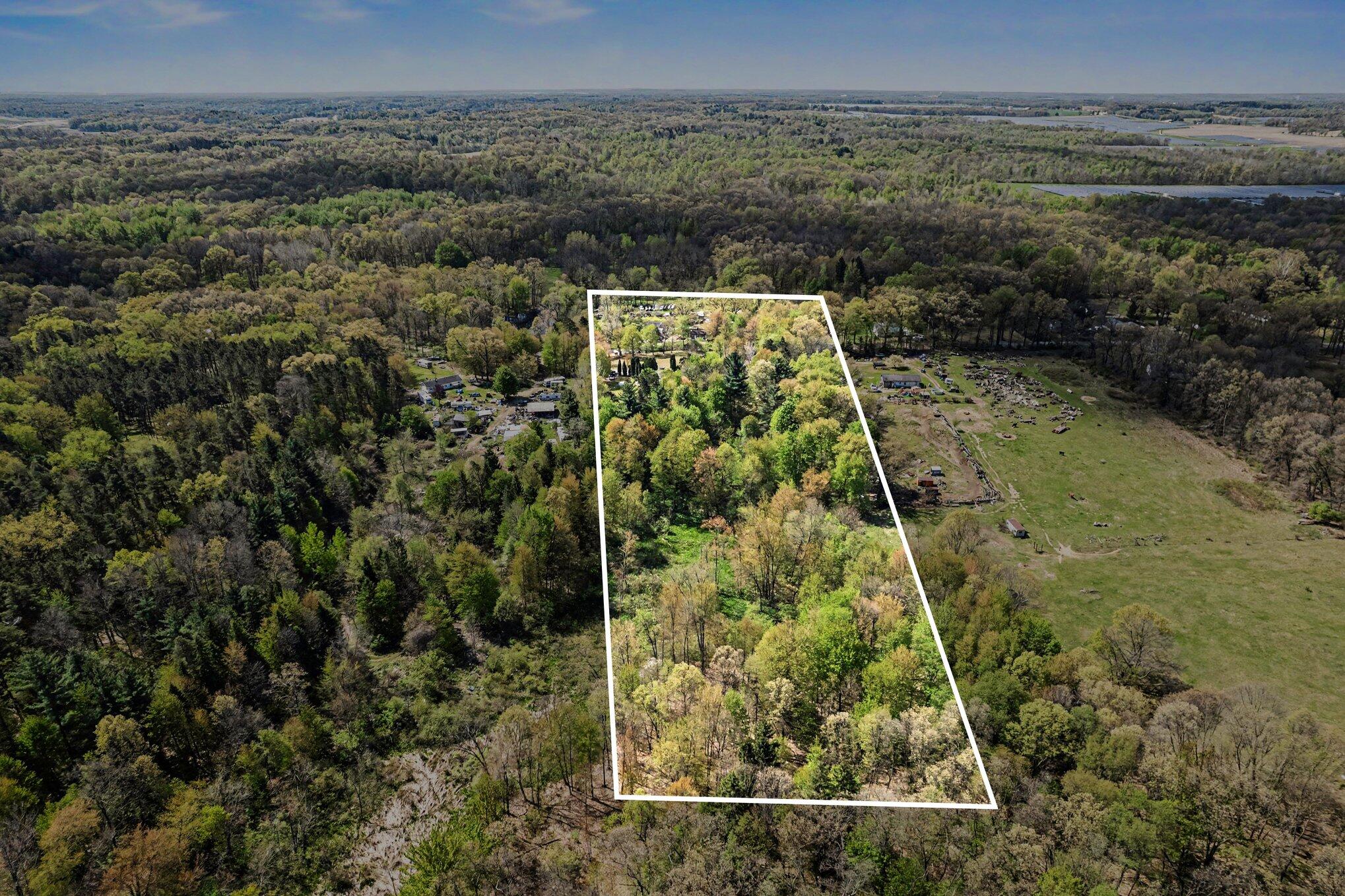 13321 R-Drive North Battle Creek, MI 49014 - Photo 34 of 36 034_dji_0036_fullres-lotline1_701