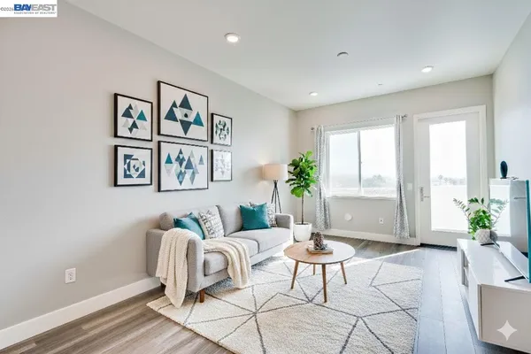 $598,000 | 42111 Osgood Road, Unit 519, Fremont, CA 94539