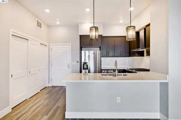 $598,000 | 42111 Osgood Road, Unit 519, Fremont, CA 94539