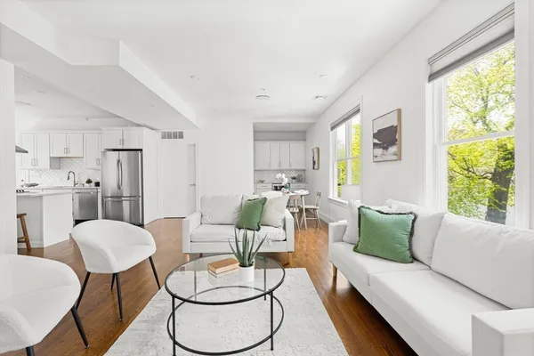 $799,900 | 76 Flint Street, Unit 2, Somerville, MA 02145