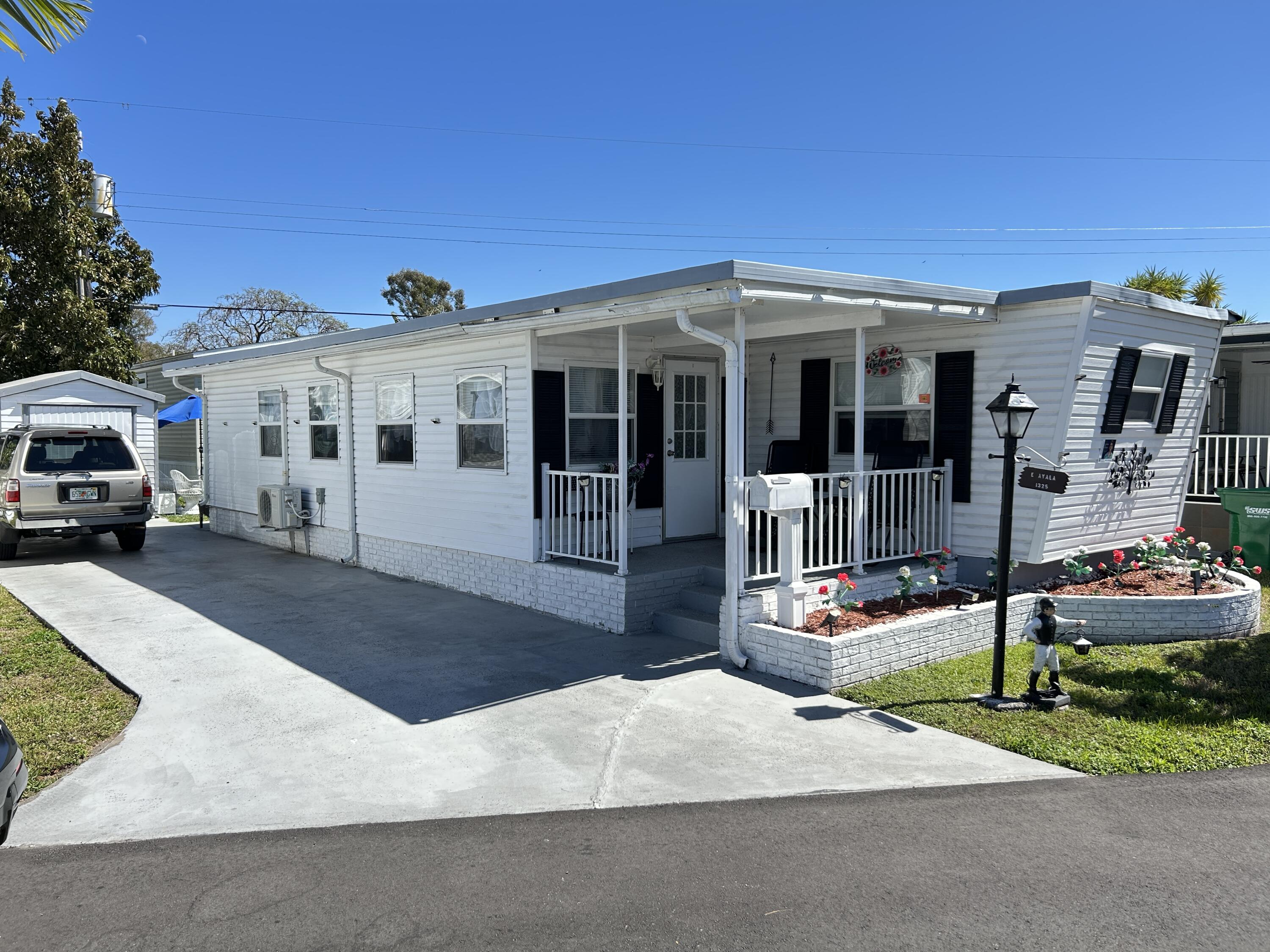 1325 South 33rd Road Hollywood, FL 33021 - Photo 2 of 27 IMG_2621