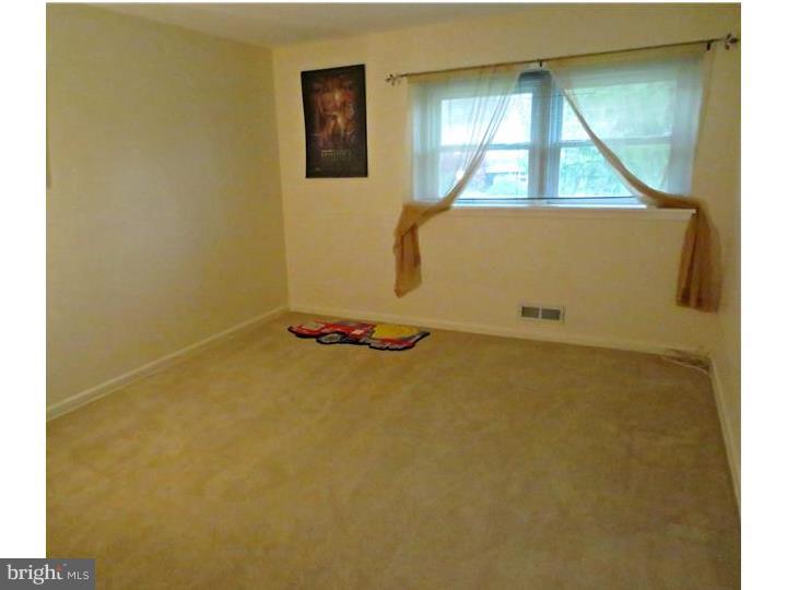 1263 Fleetwood Road Rydal, PA 19046 - Photo 14 of 24 Bedroom 3