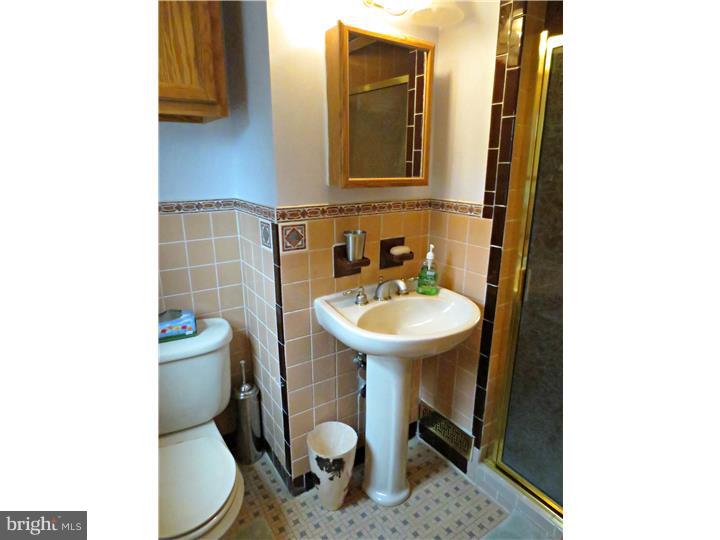 1263 Fleetwood Road Rydal, PA 19046 - Photo 17 of 24 Bathroom