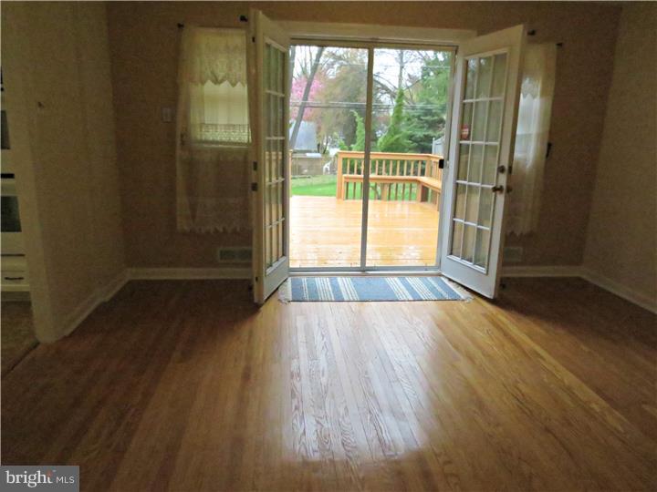 1263 Fleetwood Road Rydal, PA 19046 - Photo 10 of 24 Dining Room