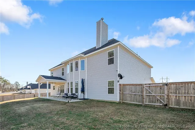 $599,999 | 6238 Shannon Wds Way, Hope Mills, NC 28348