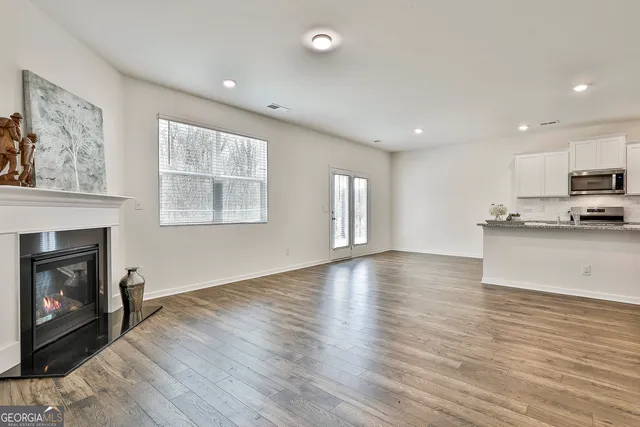 $2,595 | 166 Woodbrook Trail, Newnan, GA 30265